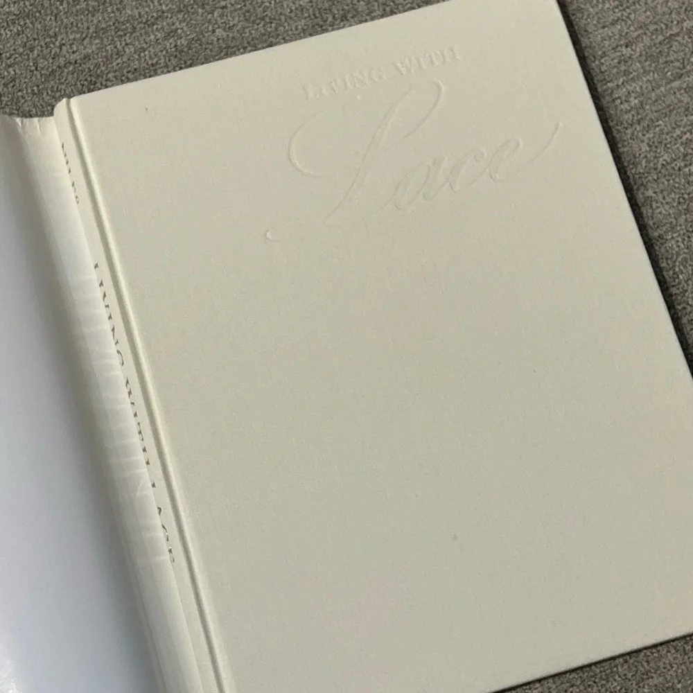 Living with Lace by Bo Niles (1990, Hardcover Book)